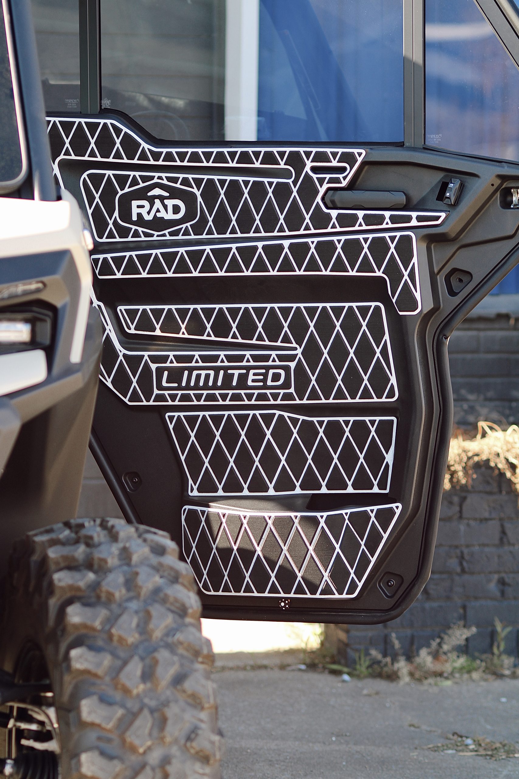 Can-Am Defender HD11 LoneStar Edition '26 4 Seater EVA Door Panels- Black/White