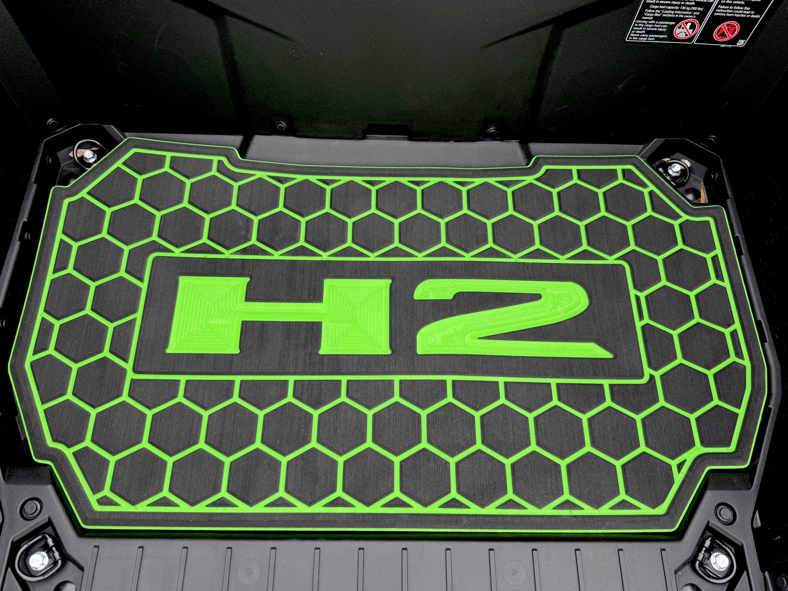 Kawasaki Teryx H2 '26 Bed Mat- Black/Island Green