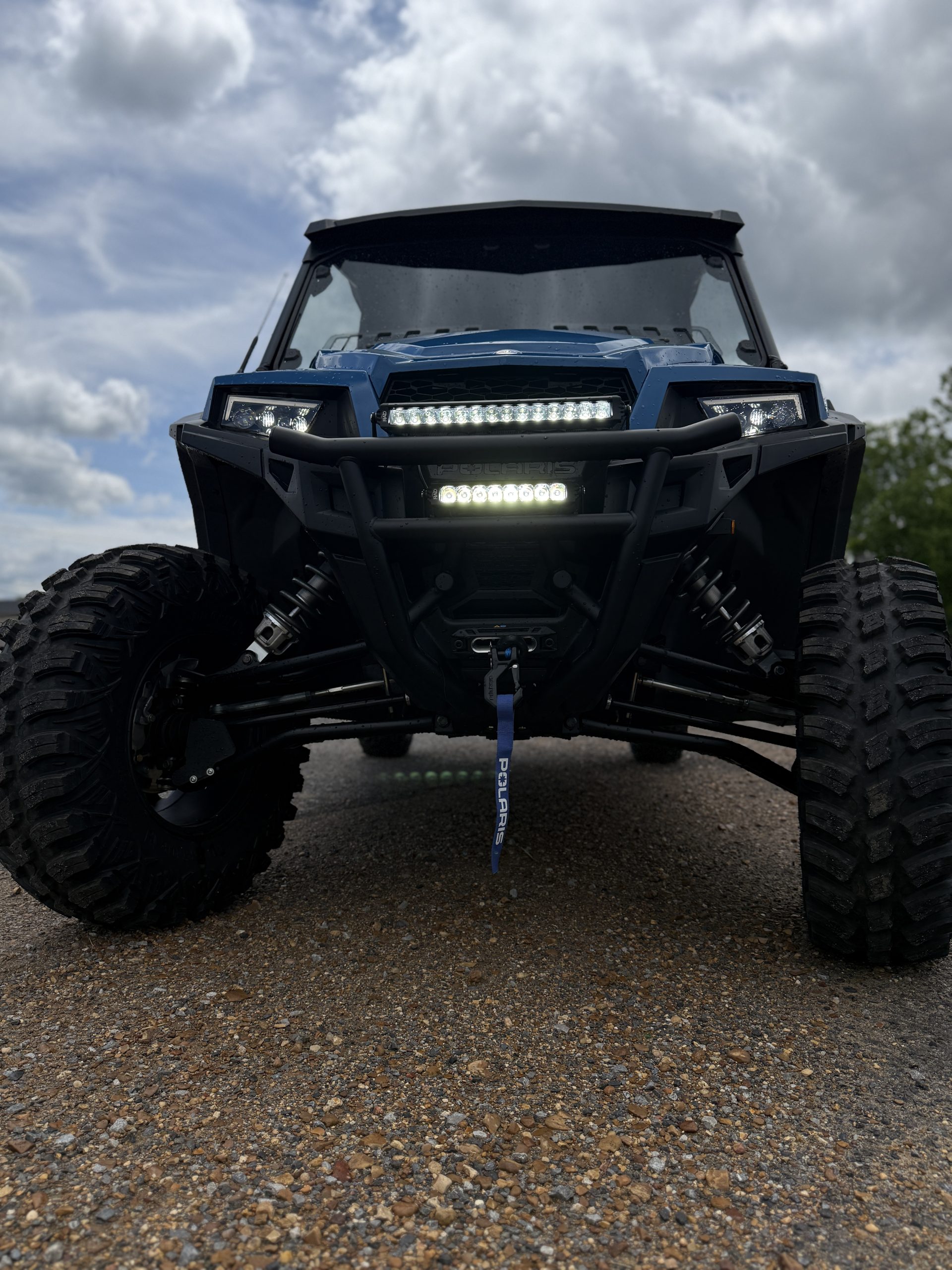 2016+ Polaris General 16″ Front Bumper Light Bar